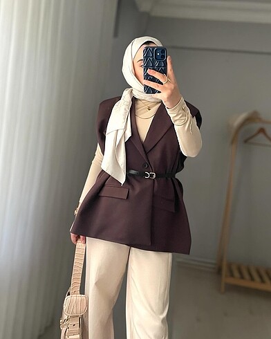 Zara Kemerli Yelek