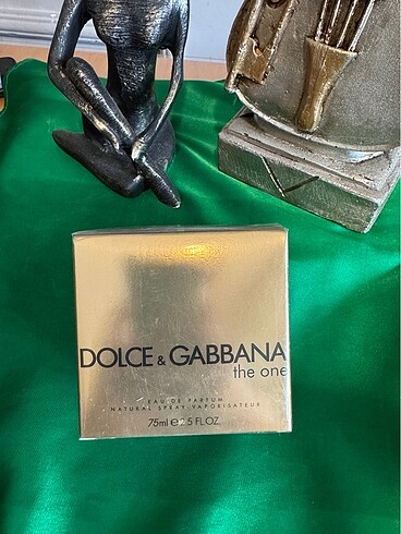 Dolce Gabbana the one