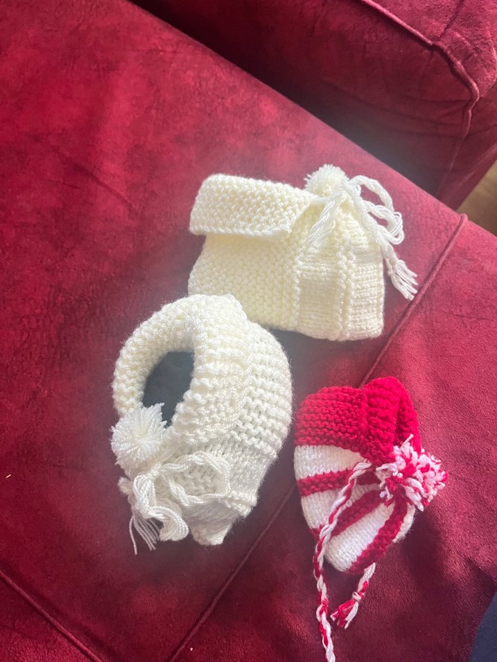 Kız Bebek Beyaz Örgü Patik - Görsel 5