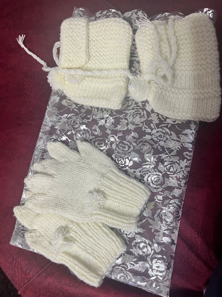 Beyaz Nakışlı Kız Çocuk Örgü Eldiven - Görsel 4