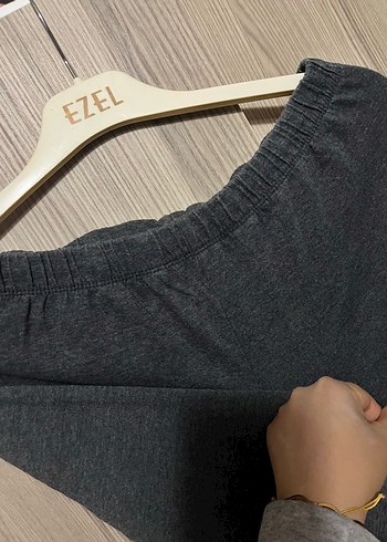 Gri Düğmeli Hamile Hırka - Görsel 3