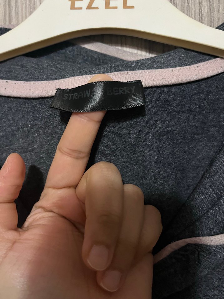 Gri Düğmeli Hamile Hırka - Görsel 5