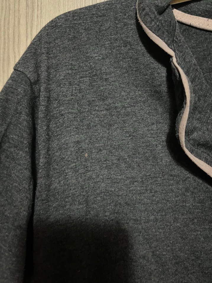 Gri Düğmeli Hamile Hırka - Görsel 2