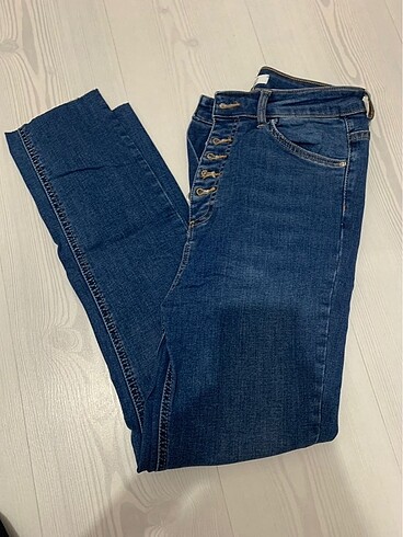 Twist jean