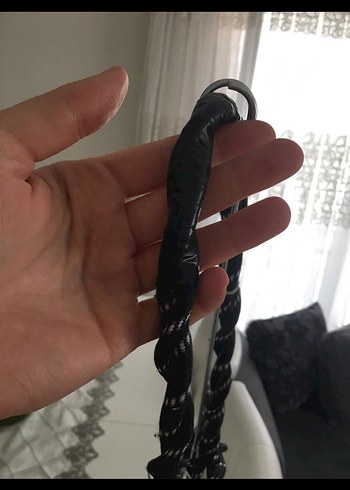 Beyaz Buharlı Ütü ve Dayanıklı Kablo - Görsel 3