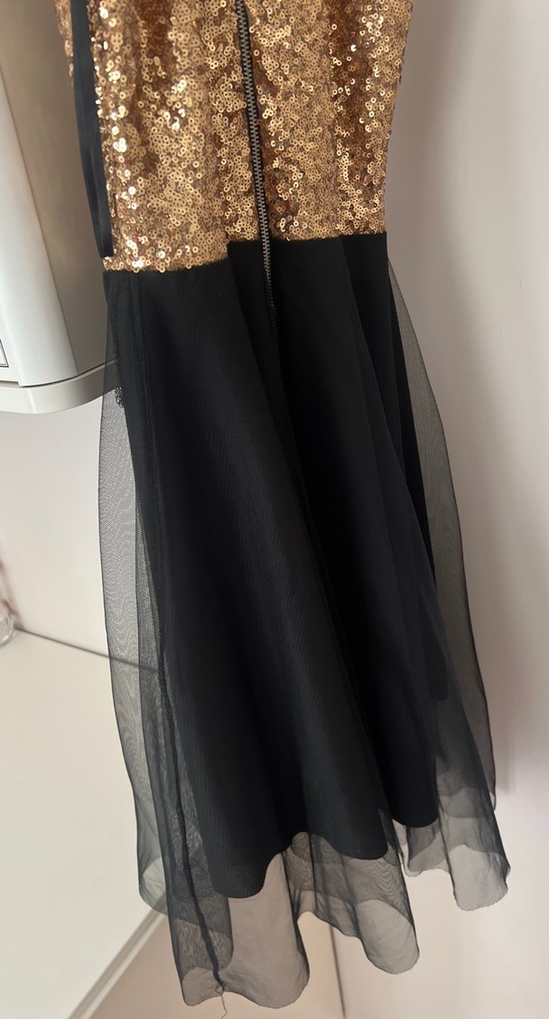 Altın Renkli Parlak Uzun Abiye Elbise - Görsel 4