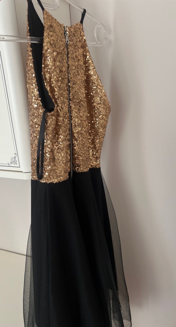 Altın Renkli Parlak Uzun Abiye Elbise - Görsel 5