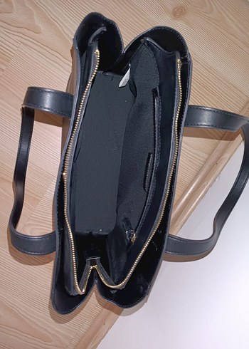 Valentino Siyah Deri Kadın Çantası - Görsel 2