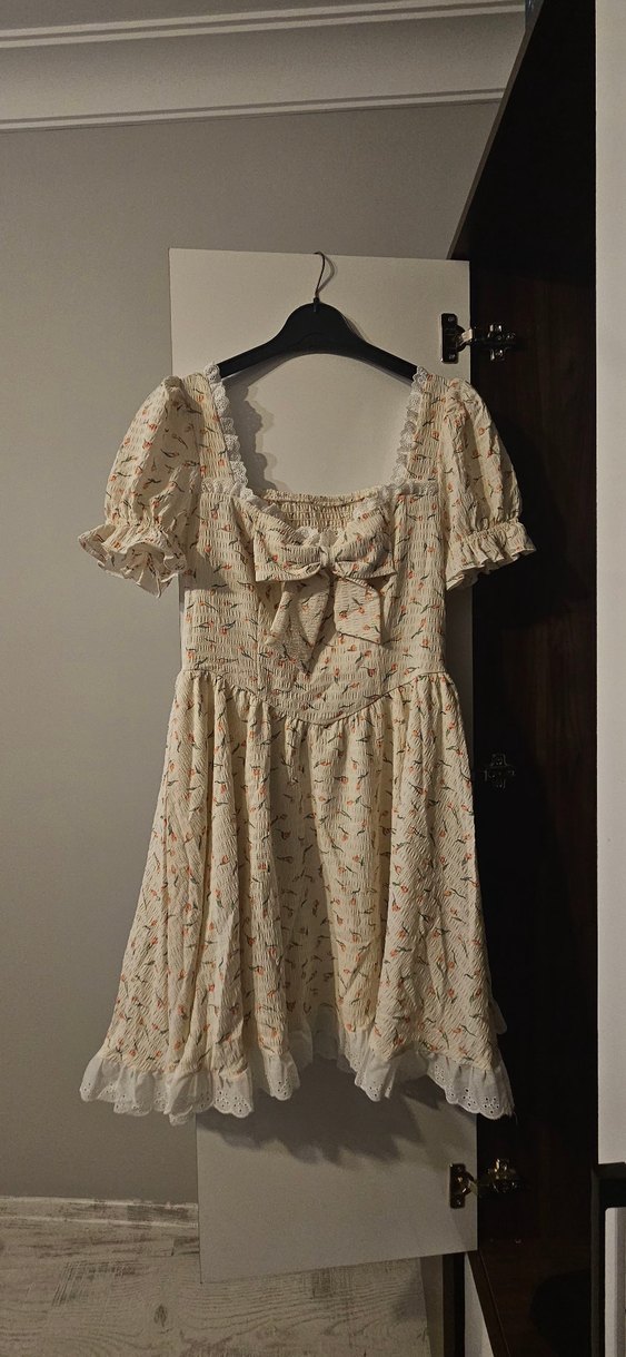 Çiçek Desenli Vintage Midi Elbise - Görsel 2