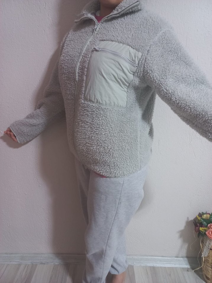 Gri Uzun Kollu Yumuşak Kadın Ceket - Görsel 2