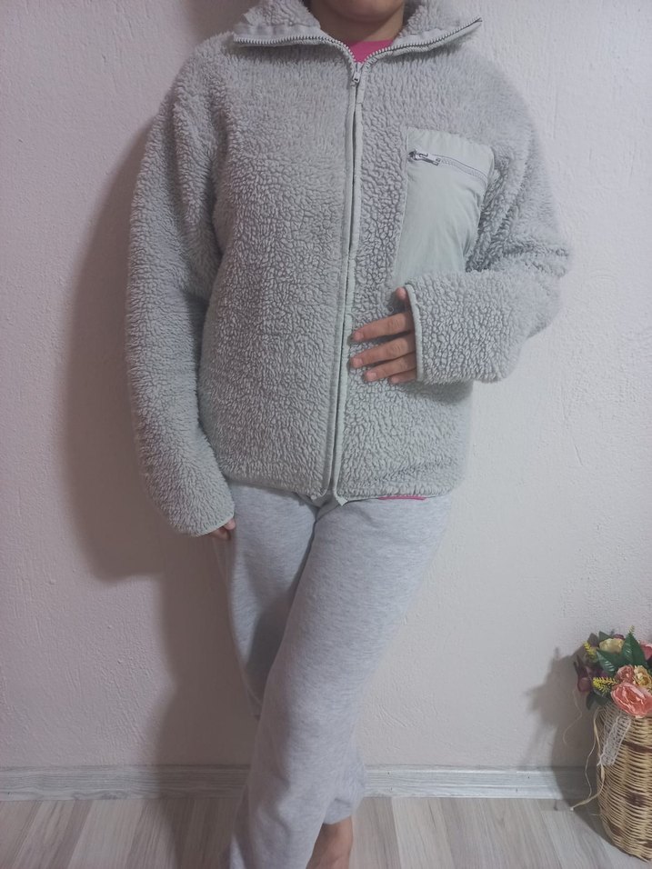 Gri Uzun Kollu Yumuşak Kadın Ceket - Görsel 3