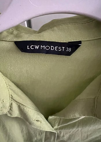 LC Waikiki Düğmeli Uzun Kollu Keten Kadın Gömlek