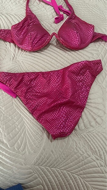 Calzedonia Bikini takımı