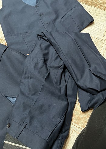 Düğmeli Lacivert Erkek Yelekli takım - Görsel 2