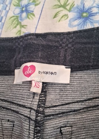 38 Beden gri Renk Gri Pilili Kadın Kumaş Pantolon