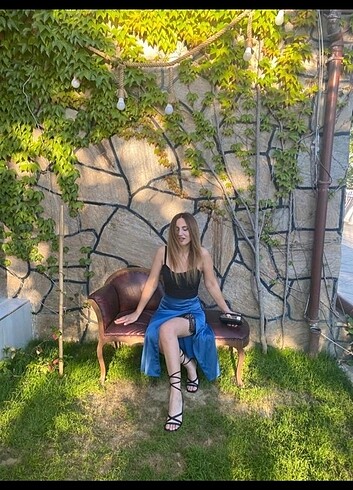 Saten dantel detaylı etek - Görsel 2