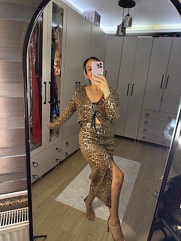 Leopar pullu alt üst takım