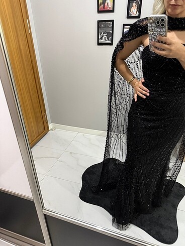 Pelerinli abiye elbise - Görsel 6