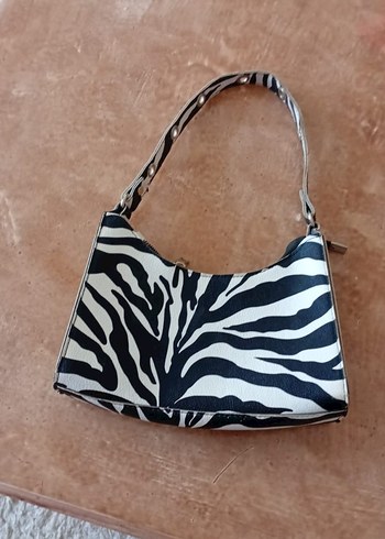 Kemer Detaylı Zebra Kadın Çanta 6 tane çanta 400 yerine 370
