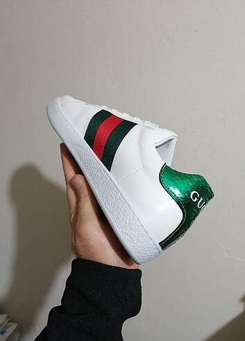 Gucci beyaz yeşil 