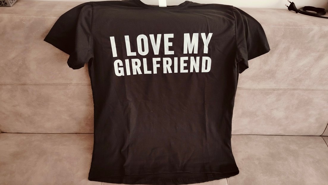 Siyah Baskılı Erkek Tişörtü - Görsel 2