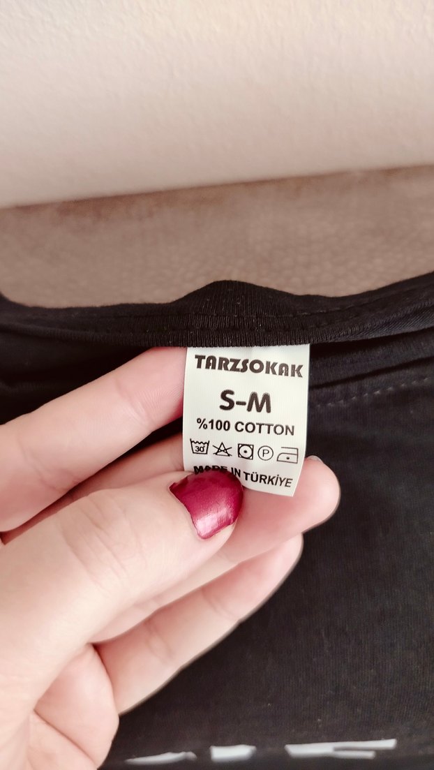 Siyah Baskılı Erkek Tişörtü - Görsel 3