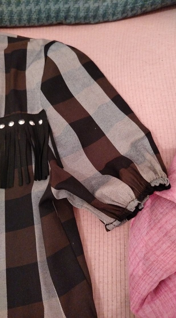 Düğmeli Püsküllü Kadın Gömlek - Görsel 2