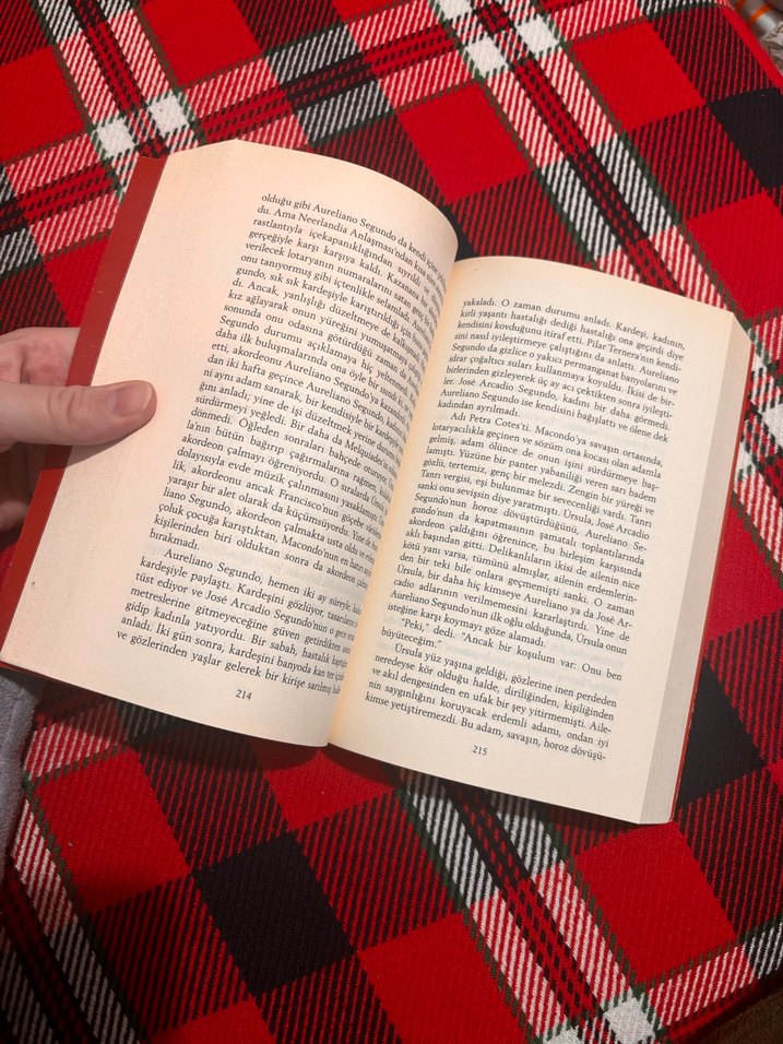 Gabriel García Márquez - Yüzyıllık Yalnızlık - Görsel 4