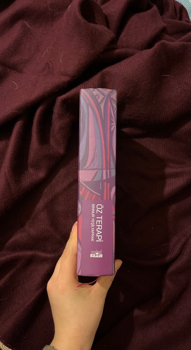 Öz Terapi - Binnur Yerilyaprak Sanat Kitabı - Görsel 2