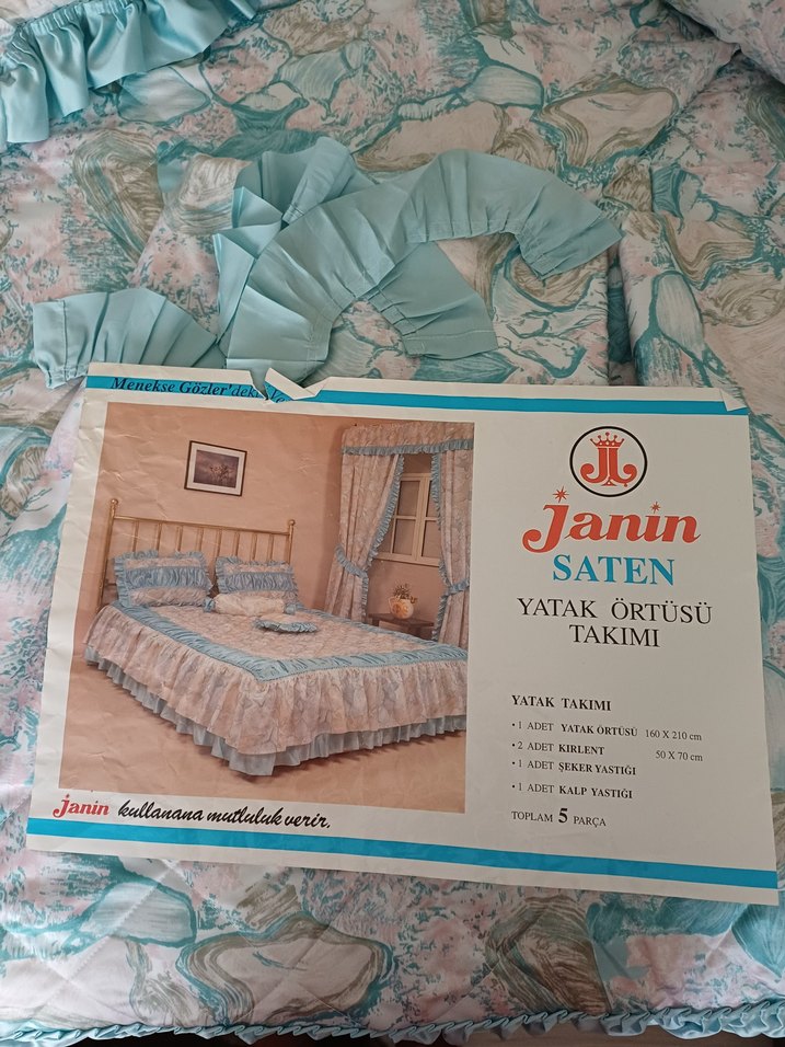 Pastel Turkuaz Düz Desen Yatak Örtüsü - Görsel 3