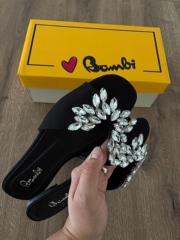 Bambi saten taşlı terlik