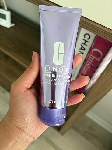 CLINIQUE take the day of yüz temizleme köpüğü