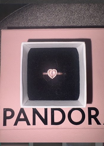 Pandora Pembe Kalpli 14 Ayar Altin Kaplama Tasli Yuzuk