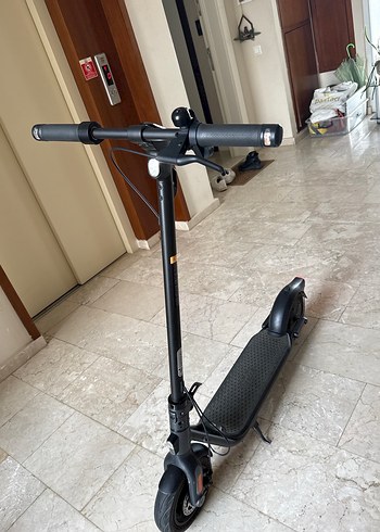 Siyah Çocuk Scooter'ı - Görsel 4