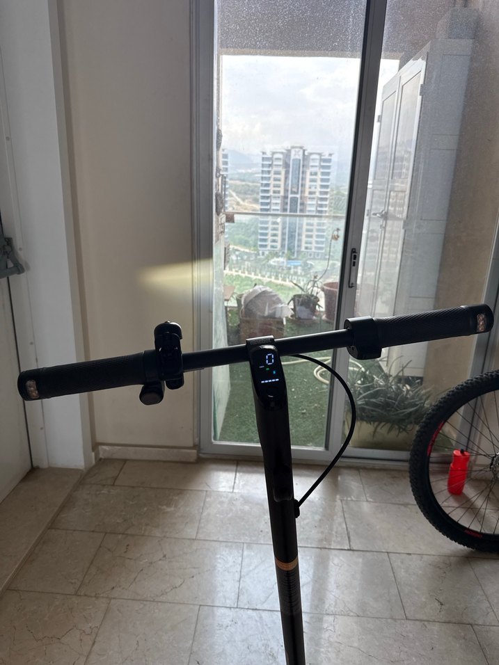 Siyah Çocuk Scooter'ı - Görsel 5