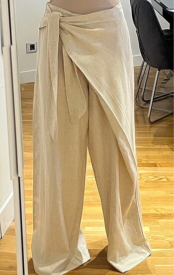 Yandan bağlamalı pantalon