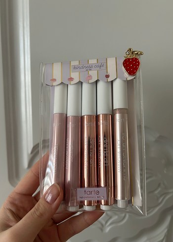 Tarte kindness cafe dudak set - Görsel 2