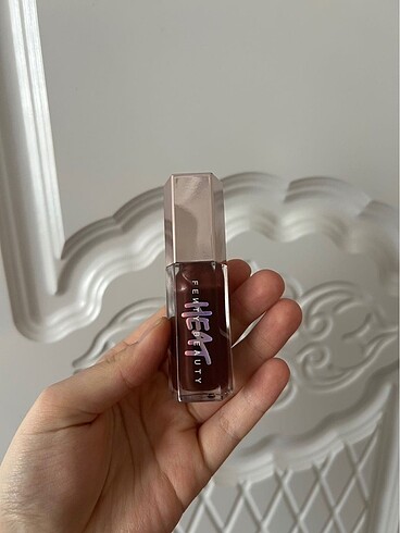 Fenty gloss