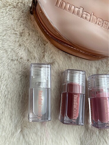 Huda Beauty Huda üçlü gloss set