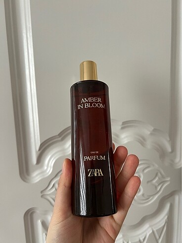 Zara amber in bloom parfüm