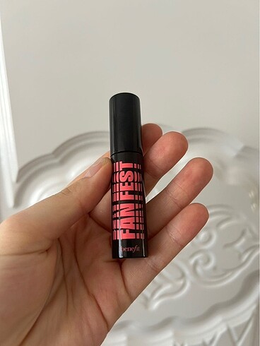 Benefit maskara