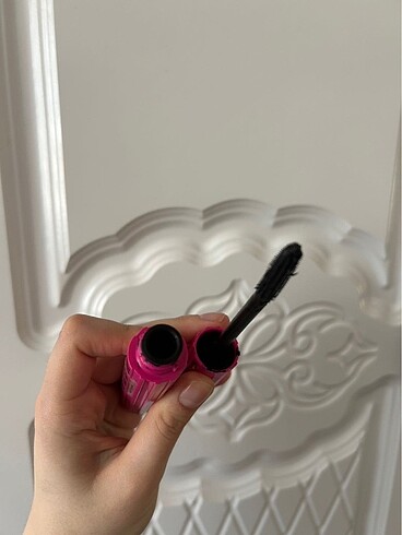Beden Renk Maybelline maskara