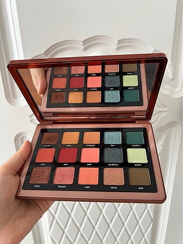  Beden Renk Natasha denona zendo palette