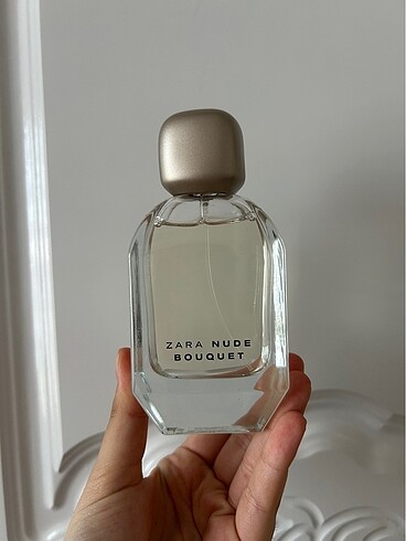 Zara nude bouquet parfüm