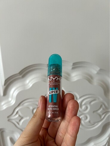 Nyx gloss