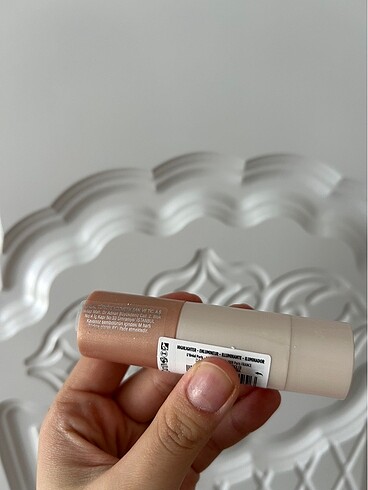 Loreal Paris Loreal lumi aydınlatıcı