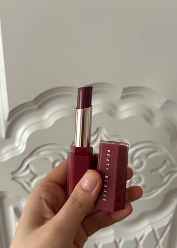 Fenty beauty riri dudak parlatıcısı - Görsel 7