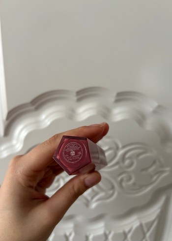 Fenty beauty riri dudak parlatıcısı - Görsel 3