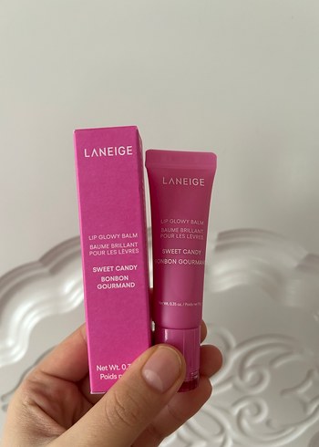 Laneige Tatlı Şeker Dudak Parlatıcısı - Görsel 2