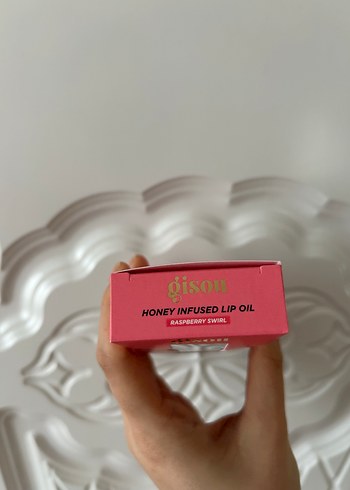 Gisou Bal Özlü Pembe Dudak Parlatıcısı - Görsel 9